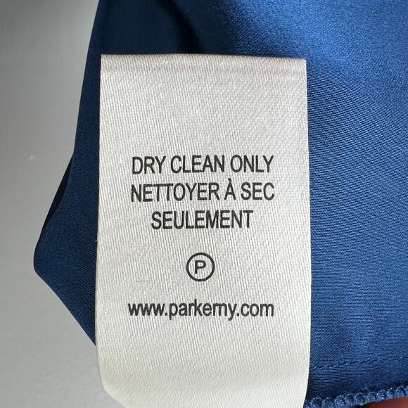 PARKER Blouse Top Back Stretch Back Keyhole Mock Neck Ruffle Size Medium M - Picture 9 of 9